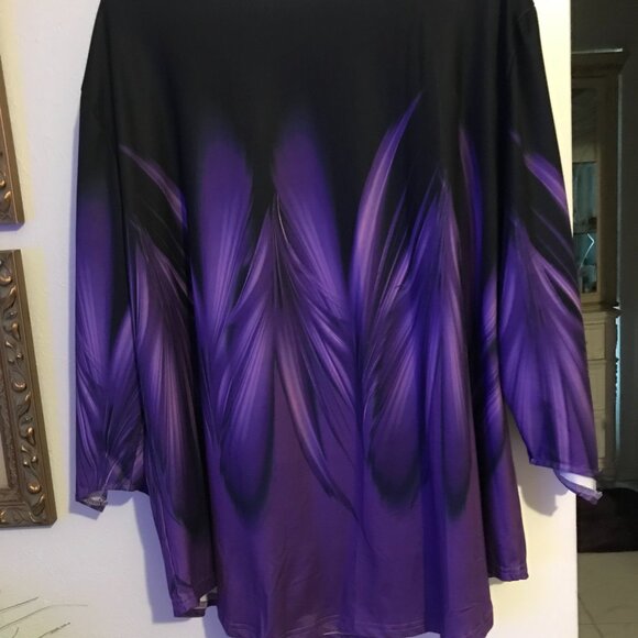 Temu tunic, size 3X, lovely purple feathery pattern. Light and beautiful. - Picture 12 of 14
